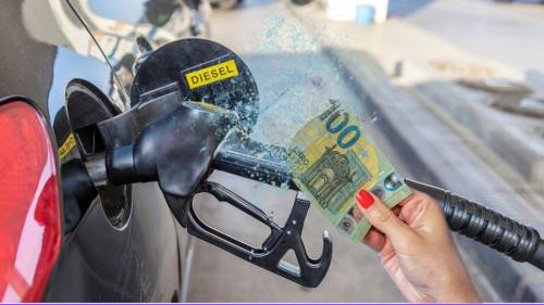 “Costerà 2mila euro in più”. Lo studio choc sulle auto ‘green’ Euro 7