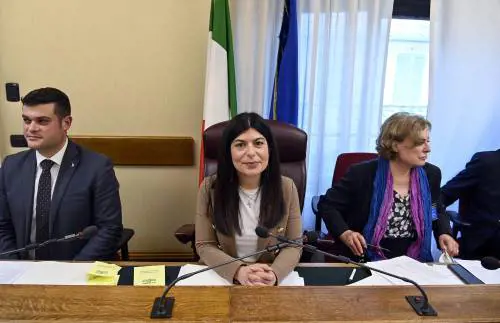 "Basta con l'antimafia show". Colosimo cambia rotta sugli "impresentabili"