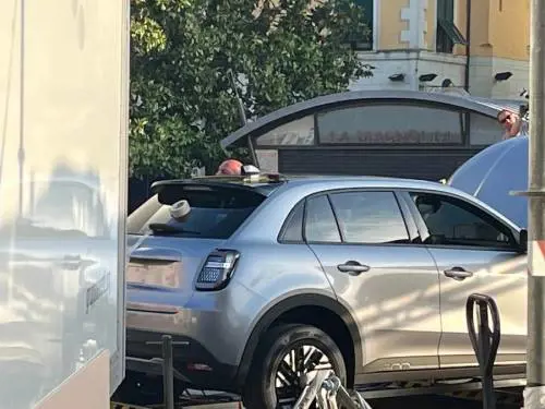 Fiat 600, nuove immagini del B-SUV italiano, in Liguria