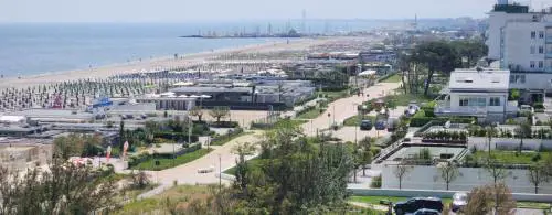 "Venite, siamo aperti e in sicurezza". Dalla riviera romagnola l’appello per ripartire col turismo