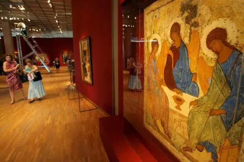 Putin vuole la Trinità di Rublev per vincere la guerra: il no del Museo di Mosca