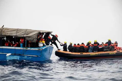 Quel "soccorso rosso" che difende gli scafisti