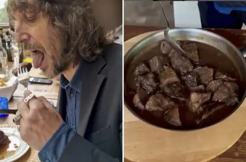 “Morbida e gustosa”. Cruciani mangia la carne d’orso e scatena gli animalisti