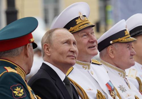 Tutti i segreti di Putin: come fa a finanziare la guerra