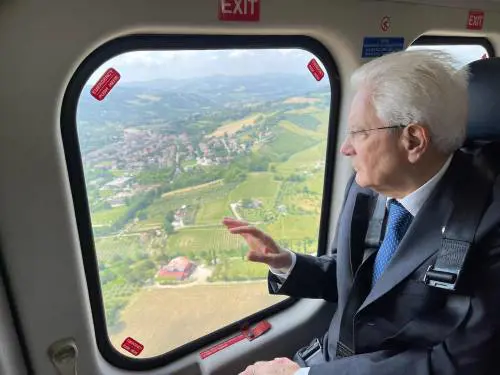 "L'Italia vi è vicina, ce la farete". L'abbraccio di Mattarella all'Emilia-Romagna