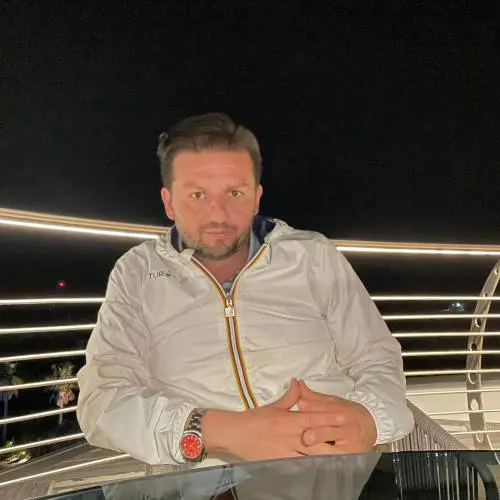 "Il tetto stipendi aggirato, era usato per motivi d'immagine". Chiesti 9 anni per l'ex portavoce di Appendino