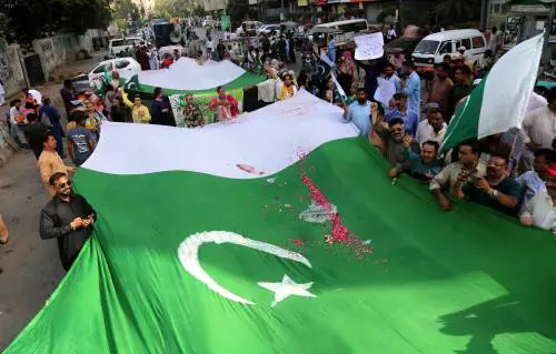 Pakistan, un ragazzo cristiano di 24 anni condannato a morte per blasfemia