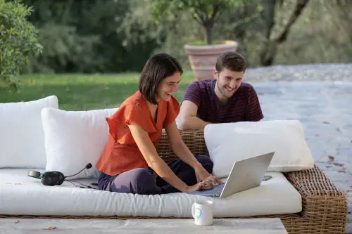 Lo smart working non si ferma e prende il largo. A bordo di uno yacht