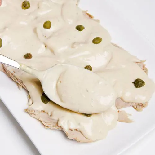 La storia tutta italiana del piatto di contrabbando: il vitello tonnato