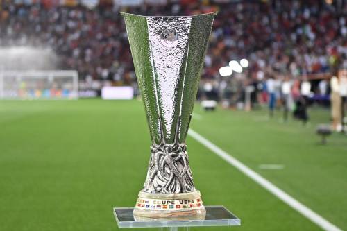 Europa League, la Roma cede al Siviglia dopo i calci di rigore: le immagini più belle della finale