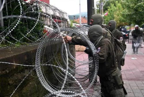 In arrivo rinforzi dalla Nato: cosa succede in Kosovo