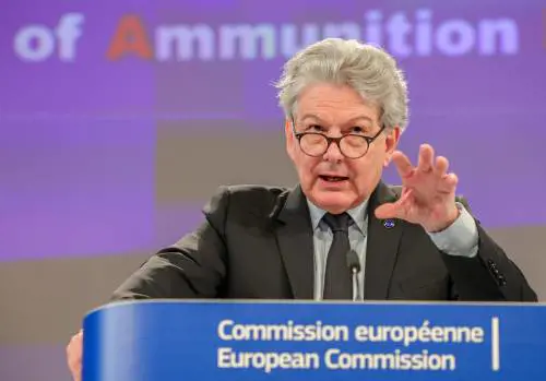"Troppa ingerenza in Rai". Il Pd frigna contro il governo, l'Ue lo spalleggia