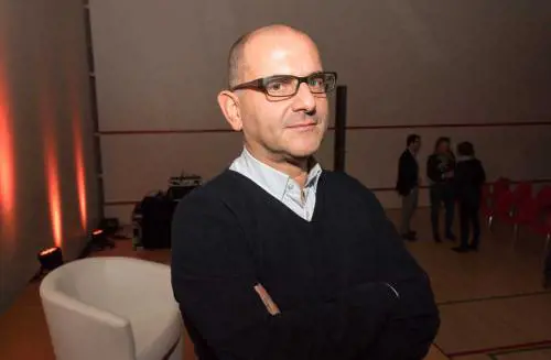 "Ma una pausa di tre mesi è una grande opportunità. I nostri ragazzi imparino a cimentarsi con la vita"