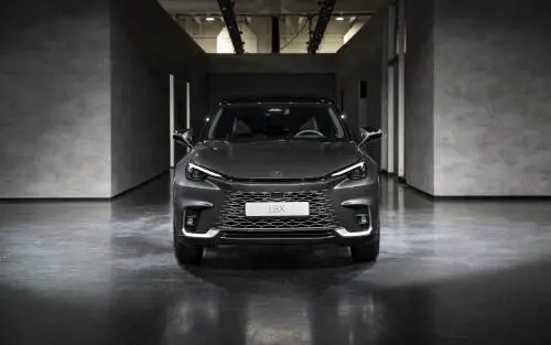 SUV compatti: ecco i più lussuosi (c'è anche la nuova Lexus LBX)