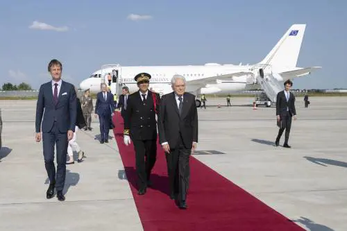 Mattarella firma la pace con Macron