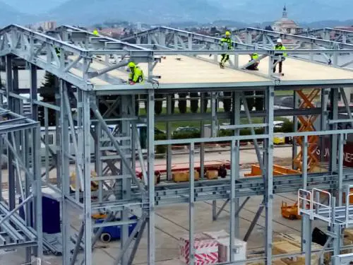 Un cantiere