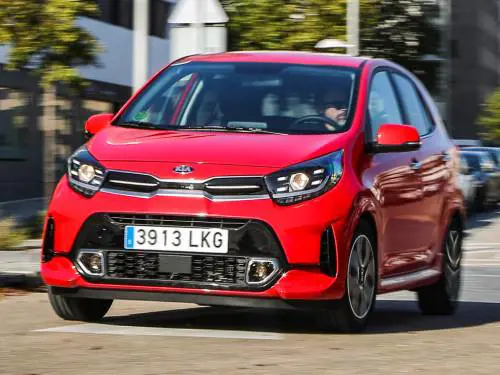 Kia Picanto vs Hyundai i10: caratteristiche, differenze, modelli e prezzi