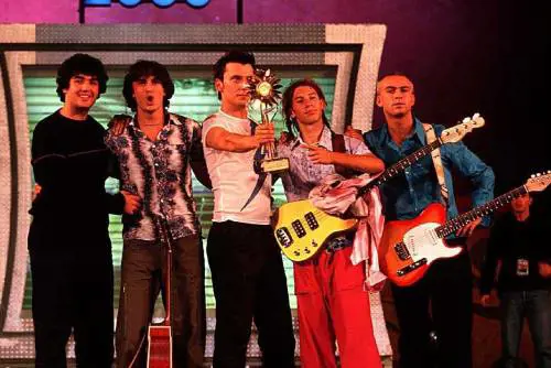 Un fenomeno generazionale con un solo album: la storia dei Lunapop