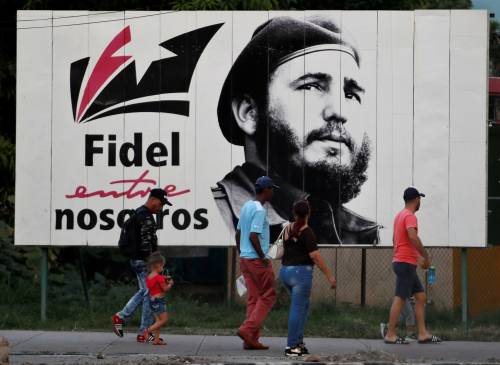 Arruolamenti per combattere in Russia: lo strano dossier che passa per Cuba