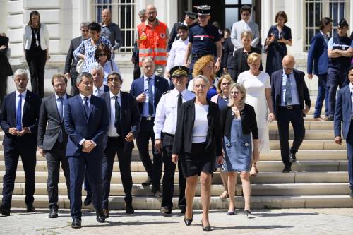 Francia choc, bimbi accoltellati. Arrestato un irregolare siriano