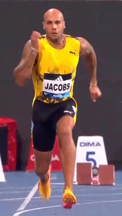 Jacobs penultimo in 10''21. I suoi 100 li prende Lyles