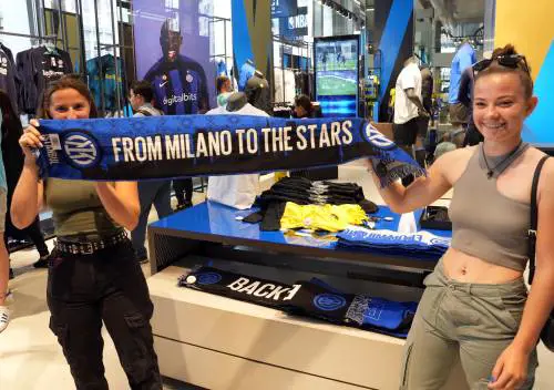 Da San Siro a piazza Duomo. In città notte da Champions