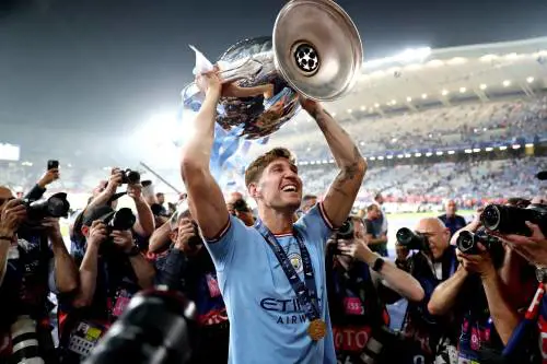 Inter, il sogno è stato bello. Triplete triste per l'Italia e il City festeggia quello vero