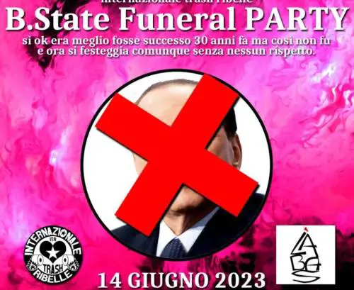 "Evento vile, va fermato". Centrodestra contro l'oltraggio dei centri social al Cav