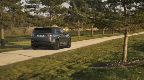 Land Rover Discovery Sport 2023, guarda tutte le foto