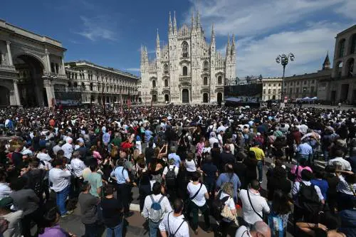 "Alle polemiche ha risposto la piazza". La Russa zittisce così la sinistra sul lutto nazionale per il Cav