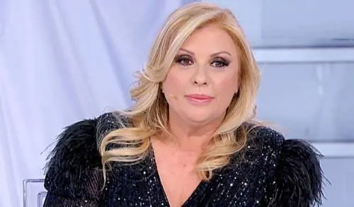 "Io trash? Esasperata". Tina Cipollari rompe il silenzio su Uomini e Donne  