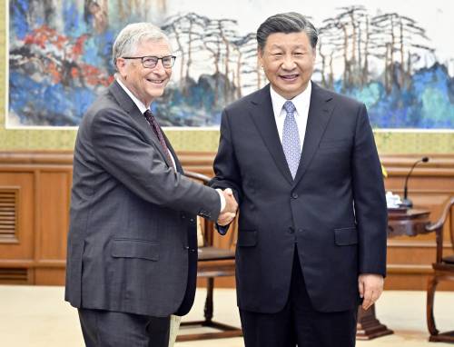 Gates e Blinken, inchino a Xi. Gli affari riducono le distanze