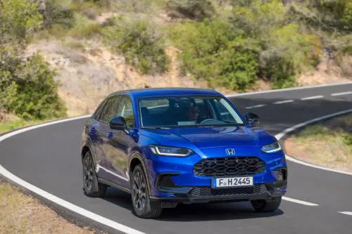 Honda ZR-V: prova su strada del SUV ibrido che vuole fare la berlina