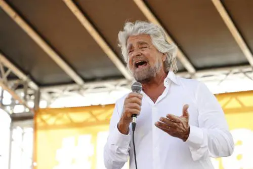Il ricovero di Beppe e il gelo dei 5 Stelle