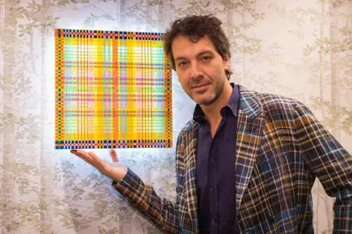 Mostra "Intrecci": una vita passata tra la casa di moda Missoni e l'arte