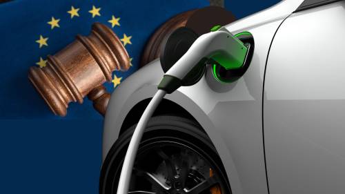 Auto elettrica, la Corte Ue certifica: perderemo la sfida delle batterie