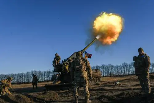 Intelligence inglese: "Morti 15mila parà"