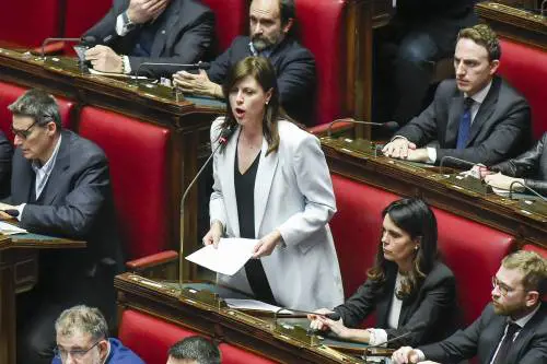 Diretta tv negata, silenzi e stilettate. L'ipocrisia del Pd: "Non fu un nemico"