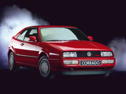 Volkswagen Corrado, coupé per correre nel vento