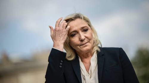 Il piano Le Pen per le europee: cosa c'è dietro la svolta verde della destra francese