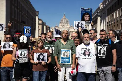 Le chat e la cassetta con la voce di Emanuela Orlandi. Il fratello Pietro: "C'è un ricatto"
