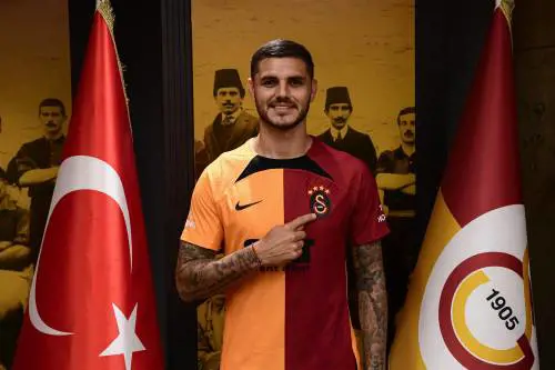 Milan, suggestione Icardi per l'attacco: i pro e i contro dell'affare