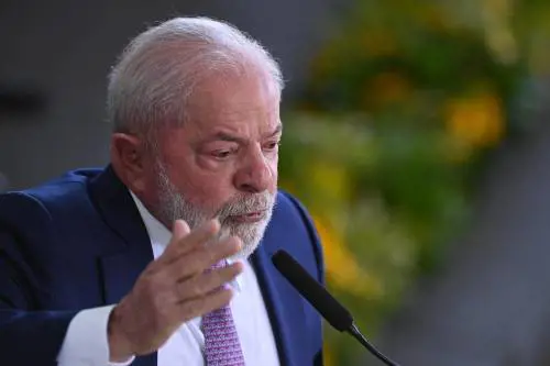 "Si mangia poco". Lula deluso dalla cucina del Quirinale