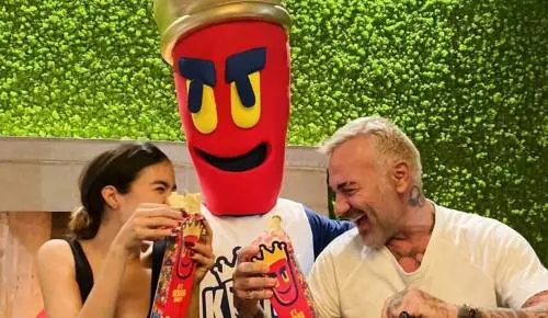 "Perdite per 1,9 milioni di euro". Il flop dei kebab di Gianluca Vacchi