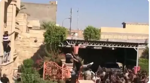 Caos a Baghdad: assalto all'ambasciata svedese dopo il rogo del Corano