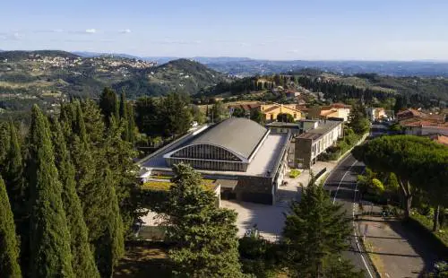L'esterno dell'Accademia del Caffè Espresso de La Marzocco, sui colli fiorentini