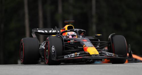 F1, Verstappen strappa di un niente la pole a Leclerc. Sainz terzo