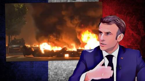 Francia a ferro e fuoco: ora Macron è nel caos