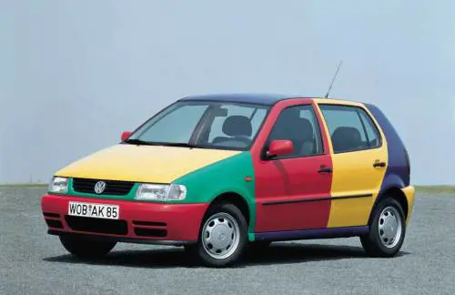 Volkswagen Polo Harlequin: da bizzarro esperimento a successo commerciale