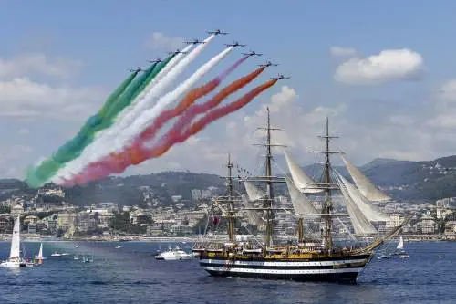 Il Vespucci torna in patria: domani l'approdo a Trieste, poi il nuovo tour mediterraneo